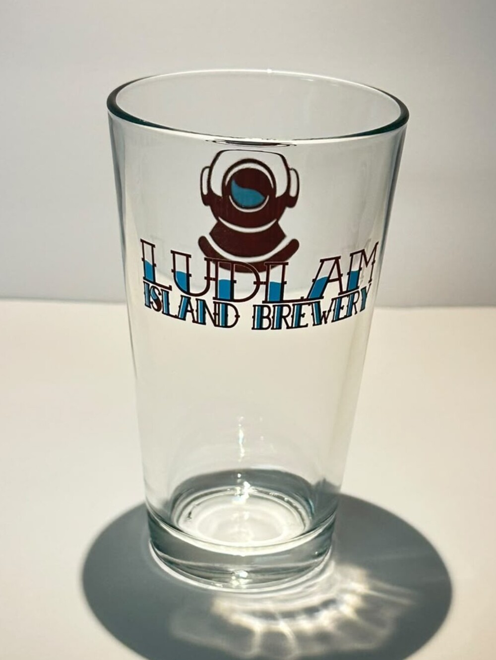 Ludlam Island Brewery beer Pint glass